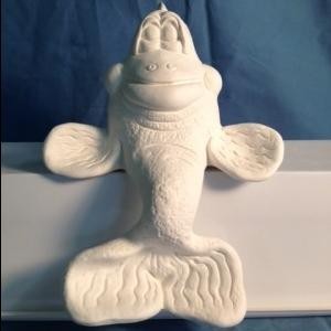 Charlie Fish Shelf Sitter